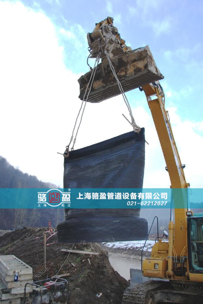 大口徑橡膠法蘭式<a href=http://m.gzhjjs.com/ target=_blank class=infotextkey><a href=http://m.gzhjjs.com target=_blank class=infotextkey>鴨嘴閥</a></a>安裝圖
